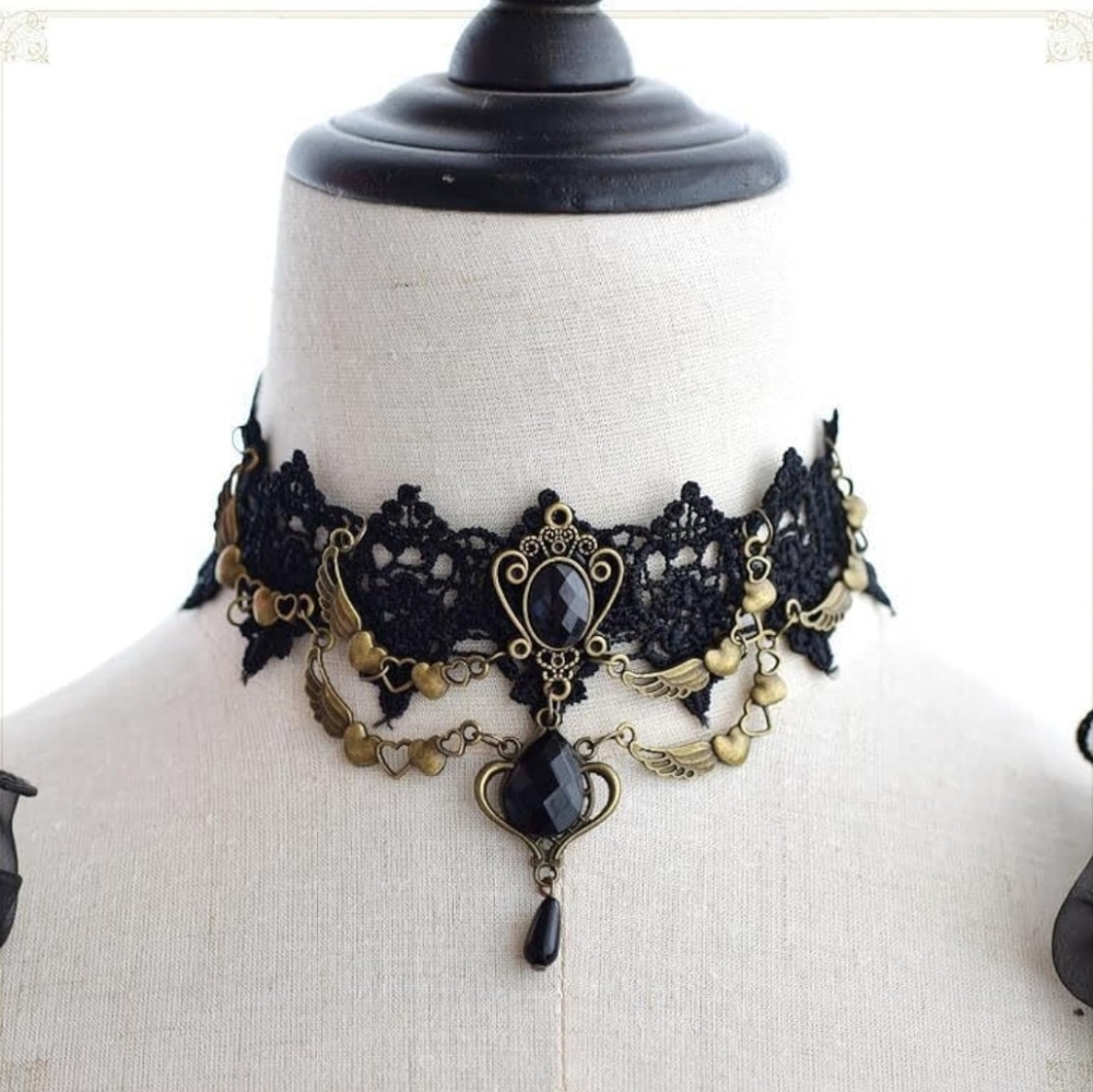 Gothic Choker Necklace